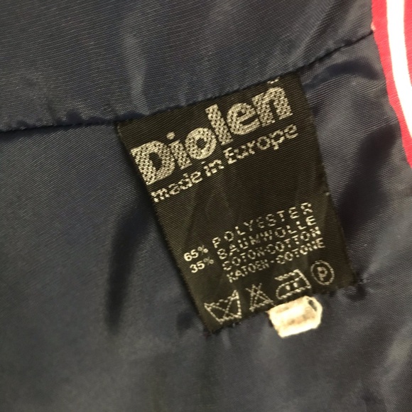 ⛔️SOLD⛔️Vintage European Gorgeous Jacket ♥️ - Picture 5 of 8